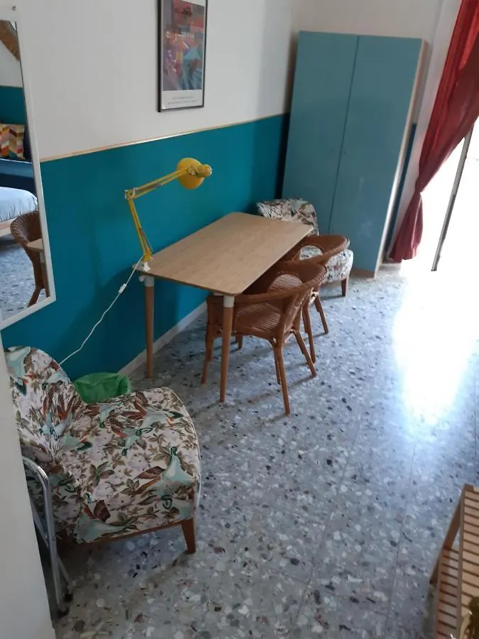 Carafe'&Caraspe' Bed and Breakfast Νάπολη