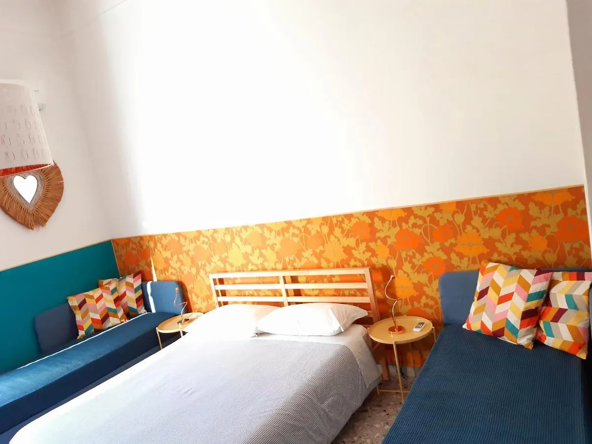Carafe'&Caraspe' Bed and Breakfast Νάπολη 0*,