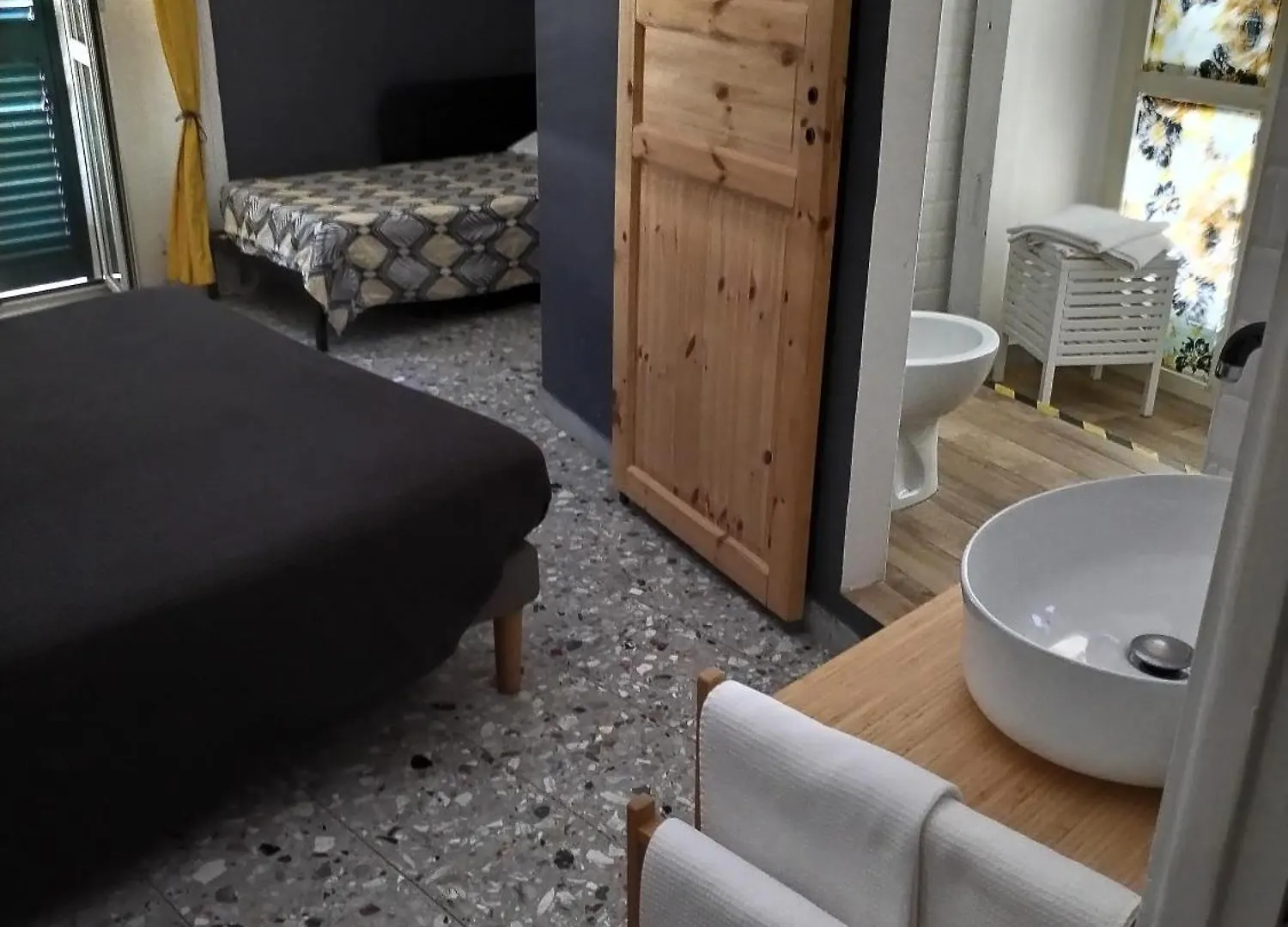 Carafe'&Caraspe' Bed and Breakfast Νάπολη
